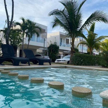 Cozy Family Vacation Home Near The Beach! 신데 델 카르멘 외부 사진