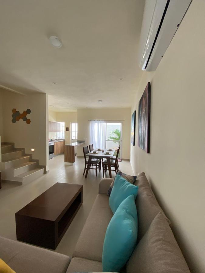 Cozy Family Vacation Home Near The Beach! 신데 델 카르멘 외부 사진