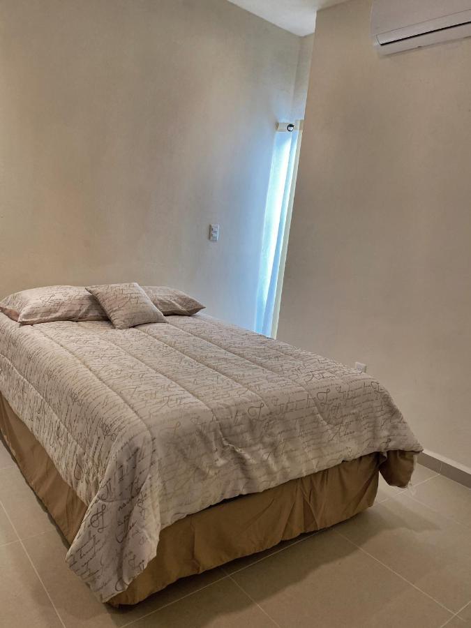 Cozy Family Vacation Home Near The Beach! 신데 델 카르멘 외부 사진