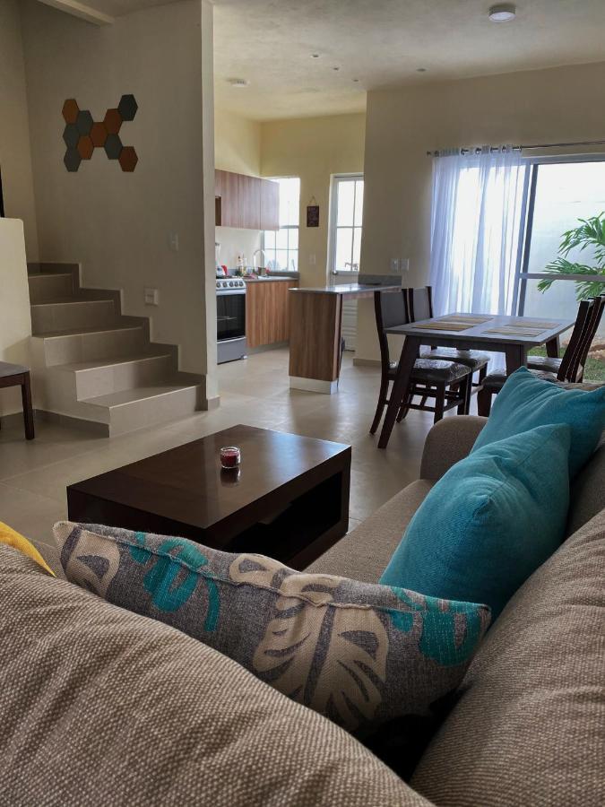 Cozy Family Vacation Home Near The Beach! 신데 델 카르멘 외부 사진